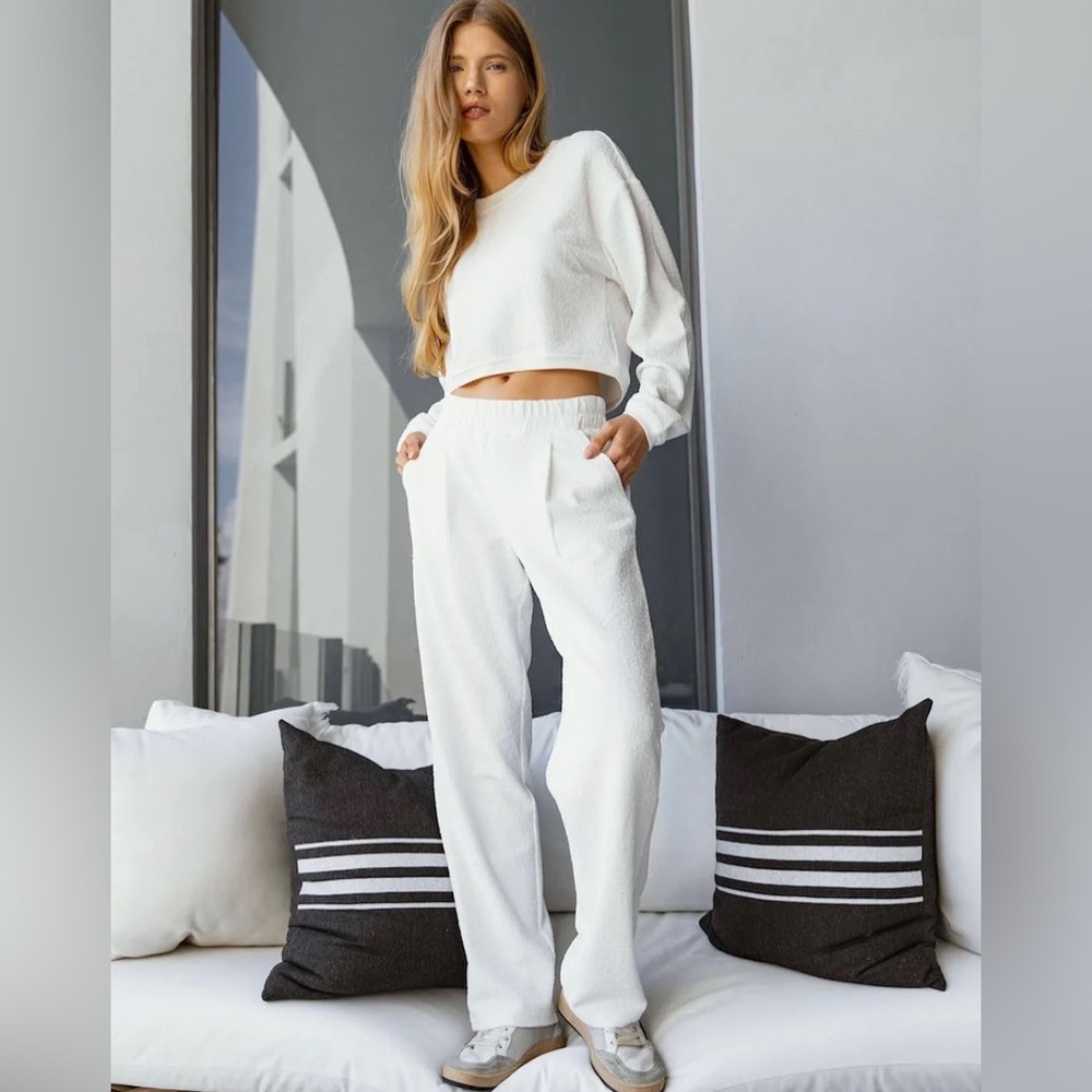 Sundays White Pasha Pant and Ojai Pullover Matching Set - Picture 4 of 5